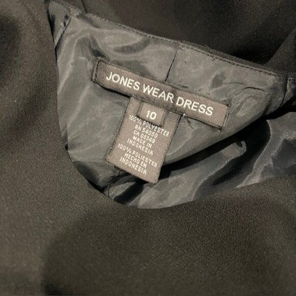 Jones Wear Black Short Sleeve Fully Lined Dress Size 10 - Picture 9 of 9